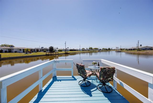 1704 DANBURY DRIVE, Sun City Center, FL 33573