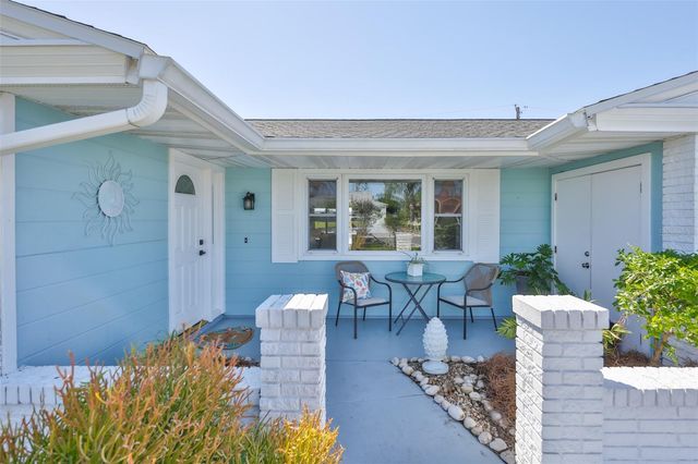 1704 DANBURY DRIVE, Sun City Center, FL 33573