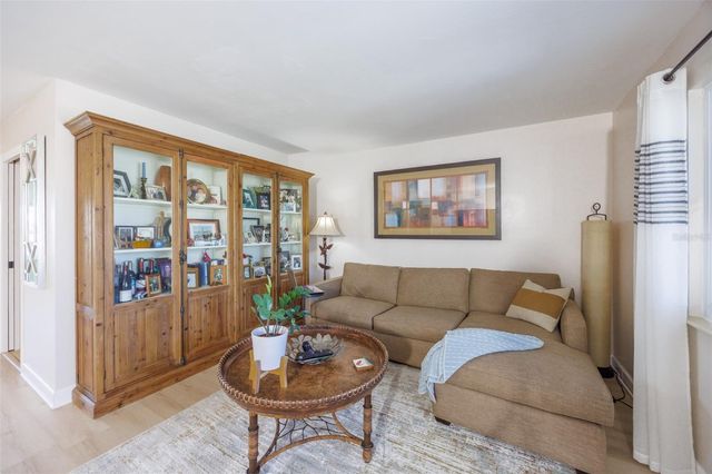 1704 DANBURY DRIVE, Sun City Center, FL 33573