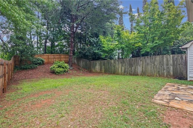 1566 Paces Ferry North Drive SE, Smyrna, GA 30080