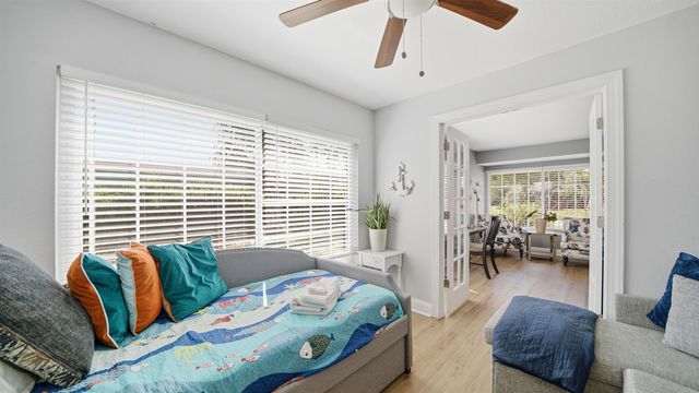 3 Ferdinand Ln, Palm Coast, FL 32137