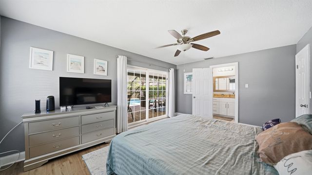 3 Ferdinand Ln, Palm Coast, FL 32137