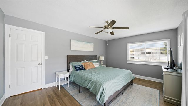 3 Ferdinand Ln, Palm Coast, FL 32137