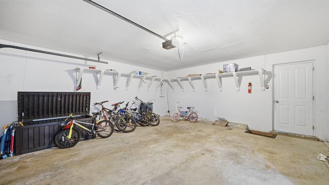 3 Ferdinand Ln, Palm Coast, FL 32137