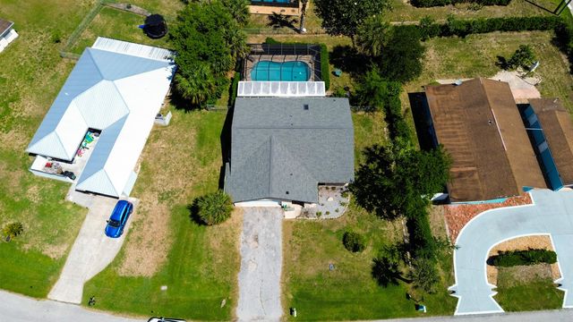 3 Ferdinand Ln, Palm Coast, FL 32137