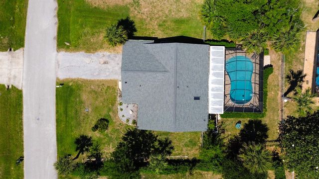 3 Ferdinand Ln, Palm Coast, FL 32137