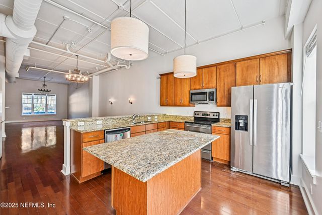 1661 RIVERSIDE Avenue, 107, Jacksonville, FL 32204