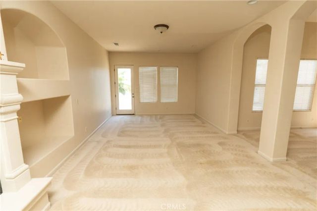 8185 Lakeshore Drive, Chowchilla, CA 93610