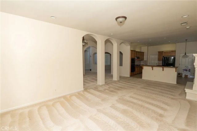 8185 Lakeshore Drive, Chowchilla, CA 93610