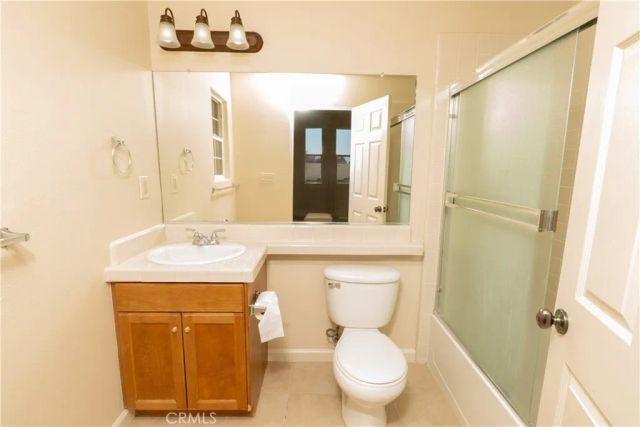 8185 Lakeshore Drive, Chowchilla, CA 93610