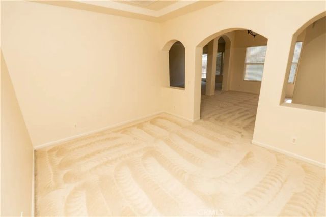 8185 Lakeshore Drive, Chowchilla, CA 93610