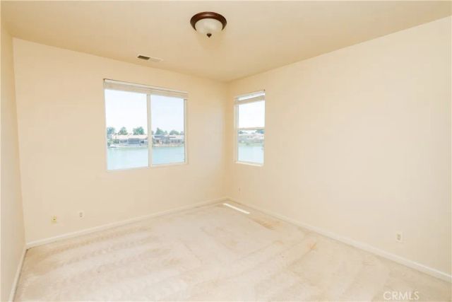 8185 Lakeshore Drive, Chowchilla, CA 93610