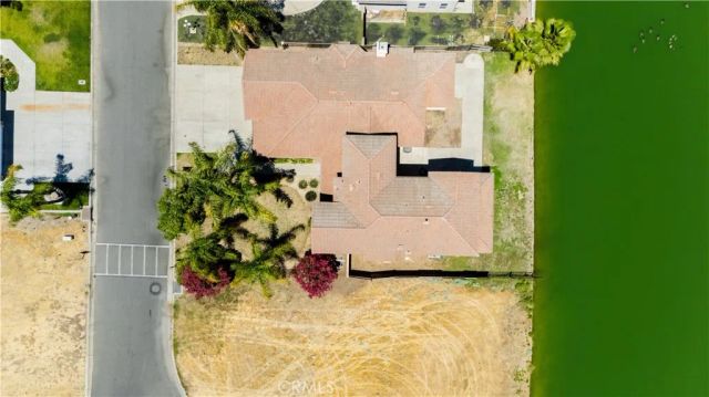 8185 Lakeshore Drive, Chowchilla, CA 93610