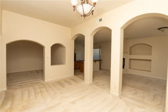 8185 Lakeshore Drive, Chowchilla, CA 93610