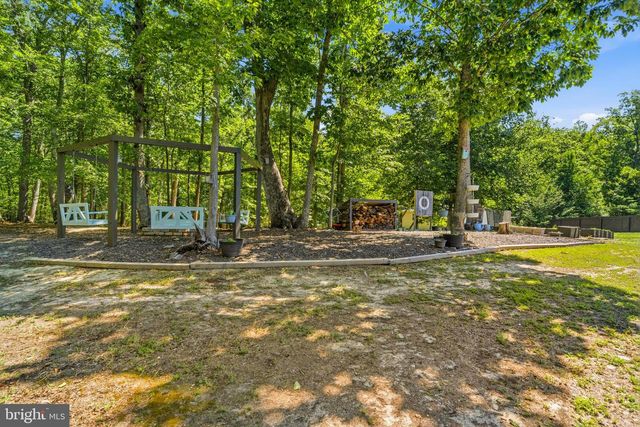 90 MAPLEWOOD DR, Stafford, VA 22554