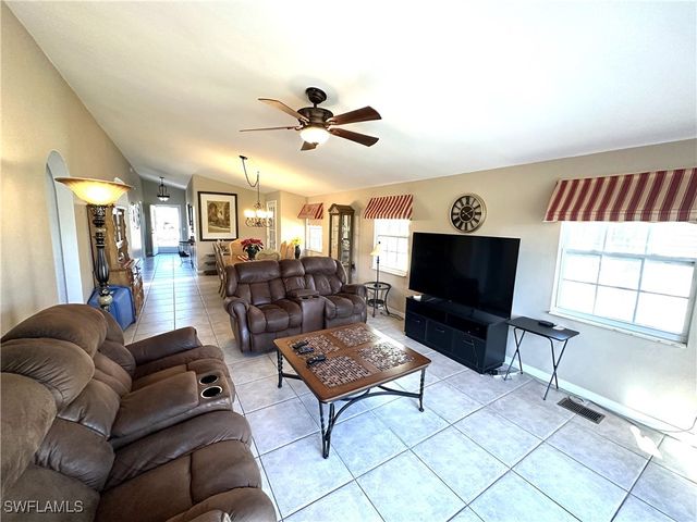 1105 Silver Lakes BLVD, Naples, FL 34114
