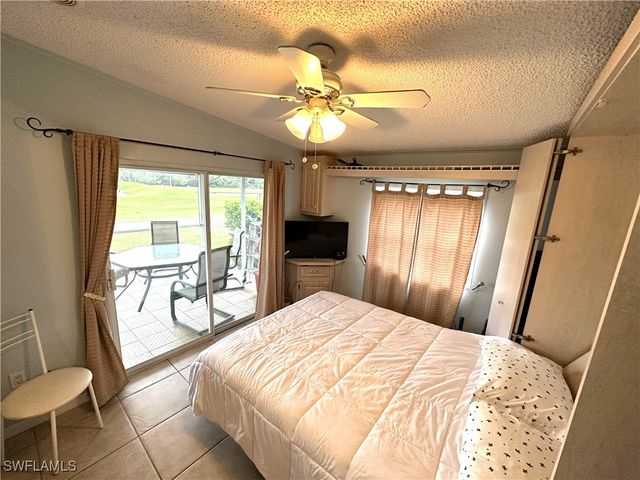 1105 Silver Lakes BLVD, Naples, FL 34114