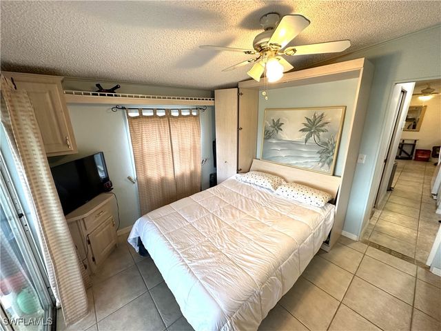 1105 Silver Lakes BLVD, Naples, FL 34114