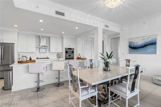 1135 3rd AVE S 415, Naples, FL 34102