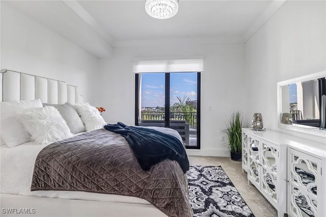 1135 3rd AVE S 415, Naples, FL 34102