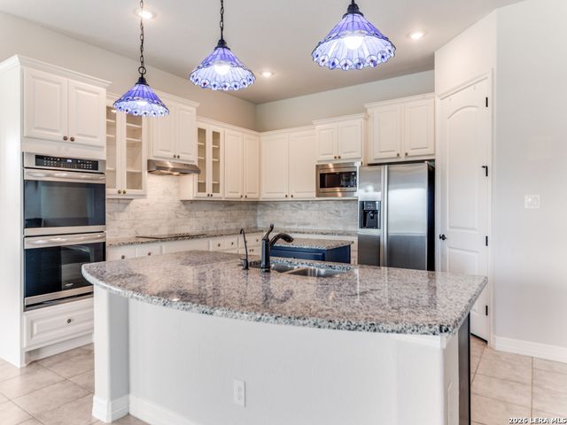 7110 SAUR LEGACY DR, Fair Oaks Ranch, TX 78015