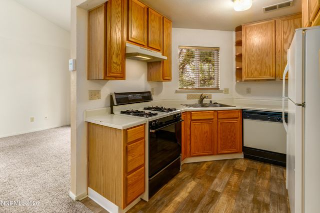 2675 Sycamore Glen Drive APT 3, Sparks, NV 89434