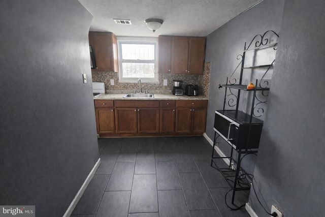 1438 PERKINS ST, Chester, PA 19013