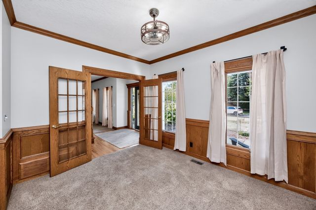 1905 SE Hawthorne Ridge Drive, Waukee, IA 50263