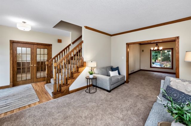 1905 SE Hawthorne Ridge Drive, Waukee, IA 50263