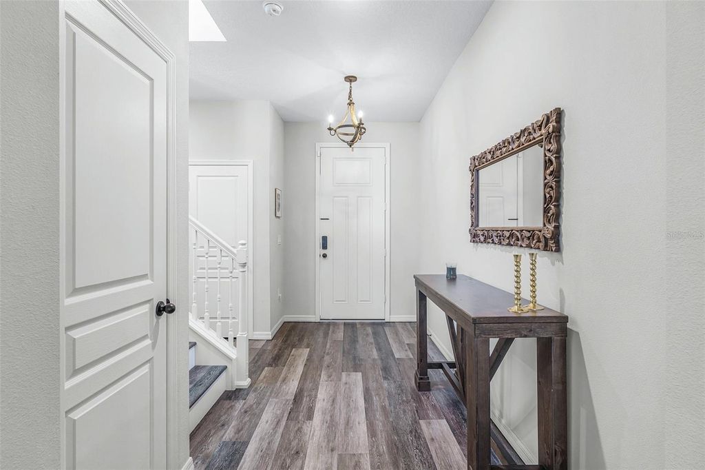 Image 4 of property listing at 8066 BOWERY DRIVE, Winter Garden, FL 34787