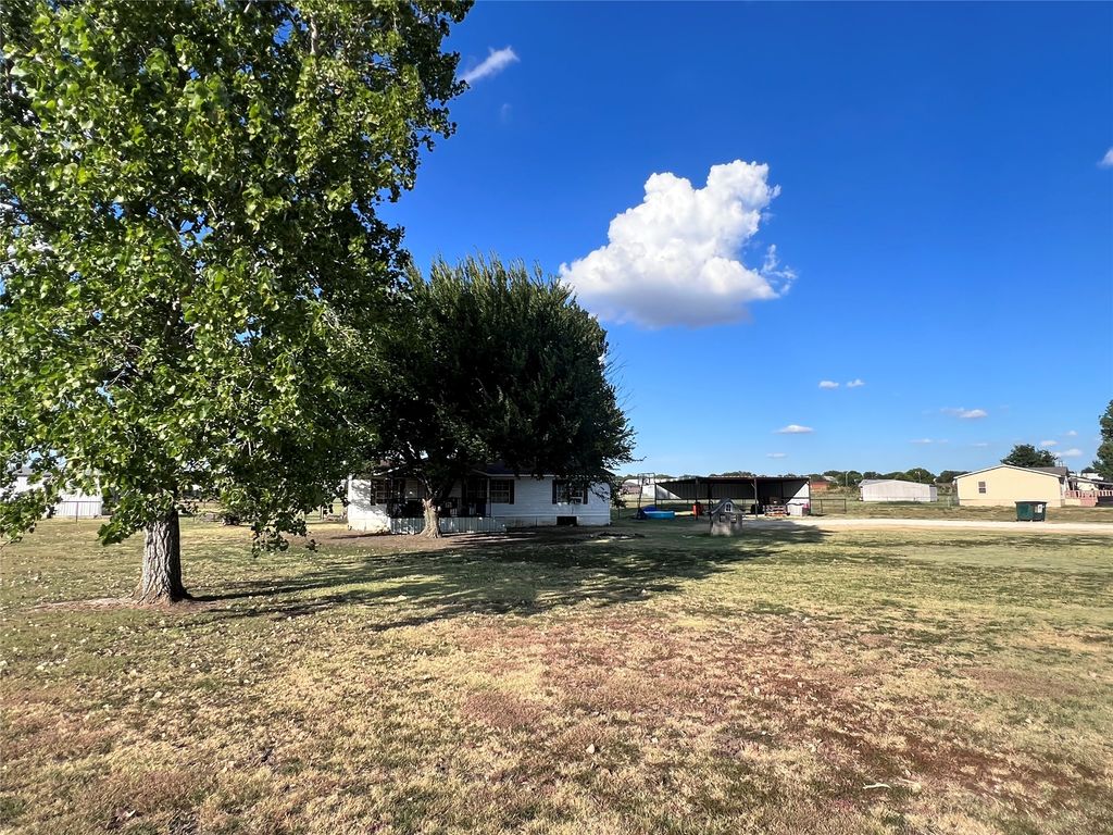 9133 Fm 1807, Alvarado, TX 76009 — photo 2