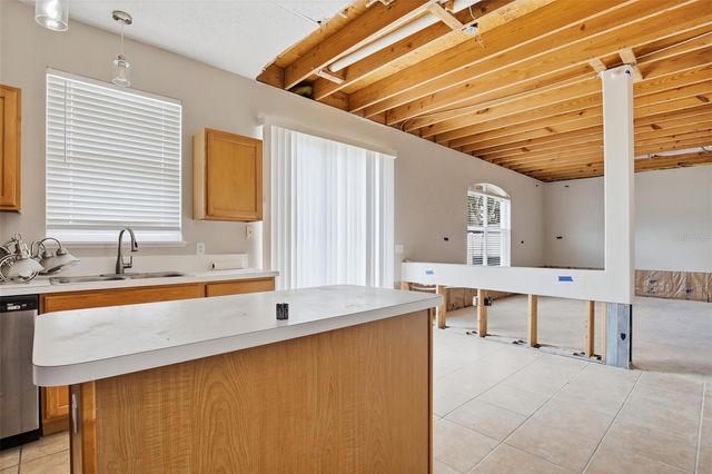 12941 KINGS LAKE DRIVE, Gibsonton, FL 33534