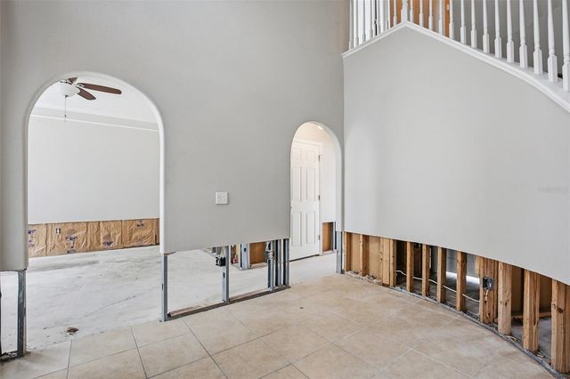 12941 KINGS LAKE DRIVE, Gibsonton, FL 33534