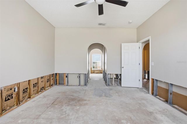 12941 KINGS LAKE DRIVE, Gibsonton, FL 33534