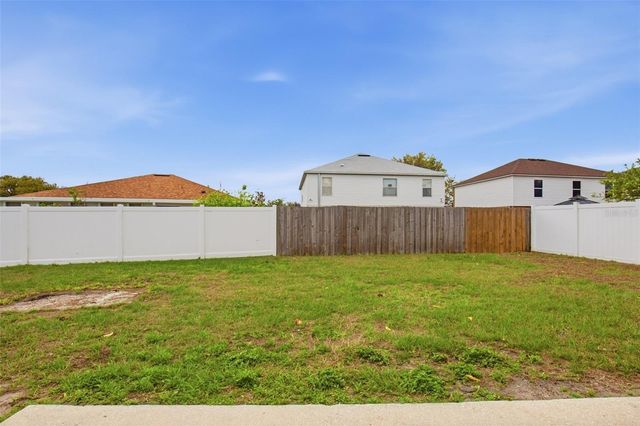 12941 KINGS LAKE DRIVE, Gibsonton, FL 33534