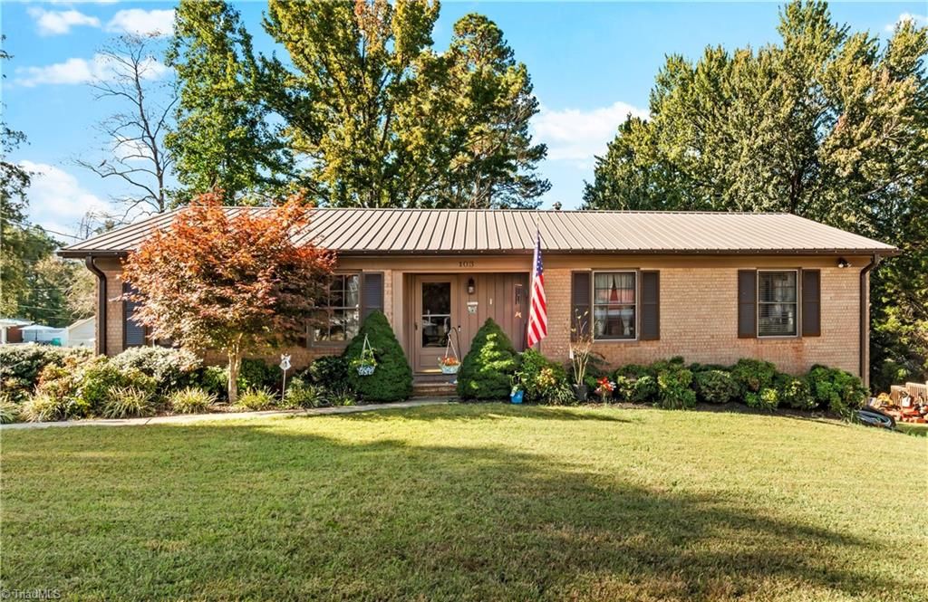 103 Markwood Lane, Lexington, NC 27295