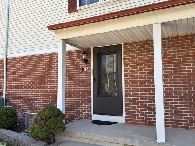 24641 N Meadow Drive, Harrison Twp, MI 48045