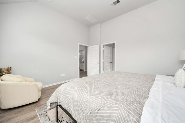 5324 Cj Walker Lane, Houston, TX 77048