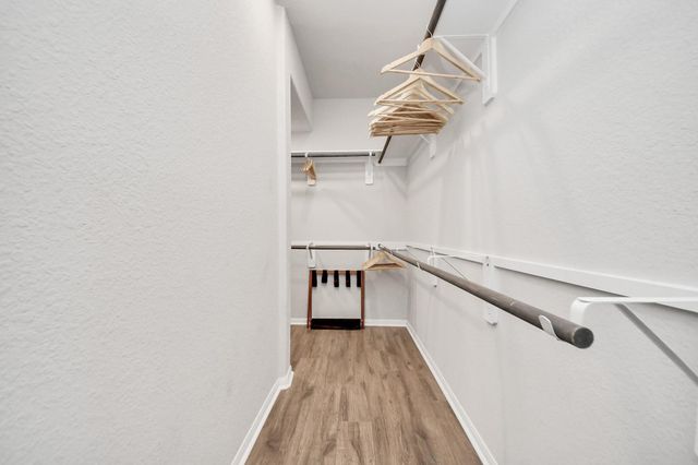 5324 Cj Walker Lane, Houston, TX 77048