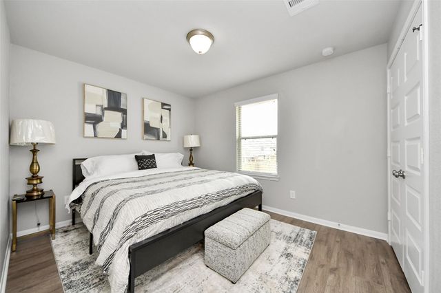 5324 Cj Walker Lane, Houston, TX 77048