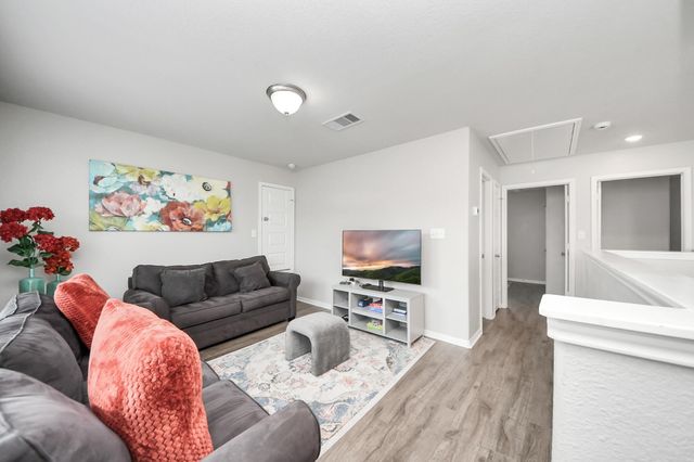 5324 Cj Walker Lane, Houston, TX 77048