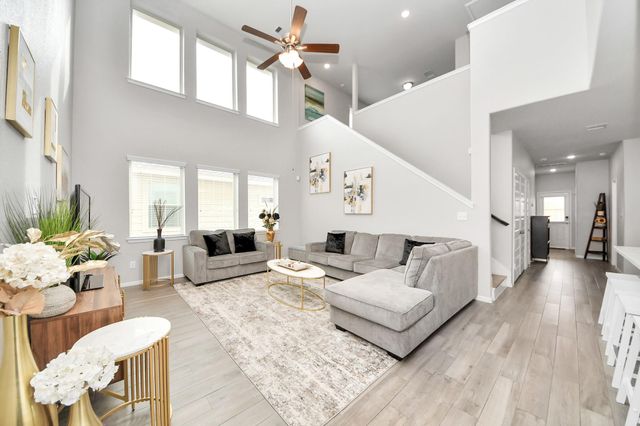 5324 Cj Walker Lane, Houston, TX 77048