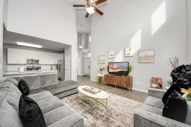 5324 Cj Walker Lane, Houston, TX 77048