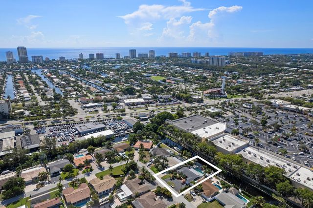 930 SE 10TH Court, Pompano Beach, FL 33060
