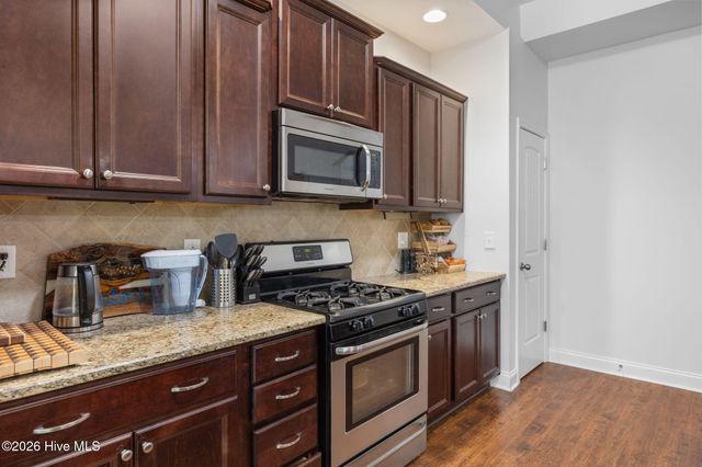 140 Michie Place, Aberdeen, NC 28315