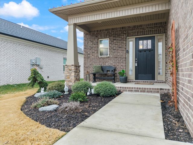 275 Thorpe Dr, Spring Hill, TN 37174