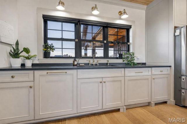 111 Kentucky Derby Drive, Foristell, MO 63348