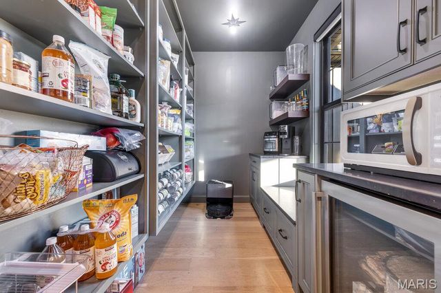 111 Kentucky Derby Drive, Foristell, MO 63348