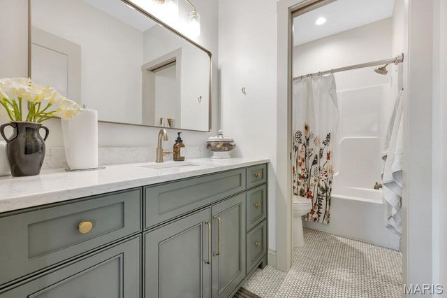 111 Kentucky Derby Drive, Foristell, MO 63348