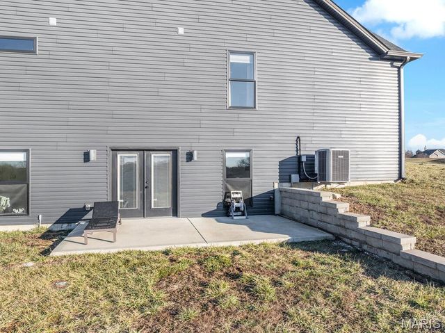 111 Kentucky Derby Drive, Foristell, MO 63348